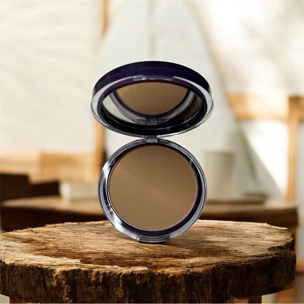 ⭐️ Covergirl & Olay Pressed Powder-Shade 360 Medium/Deep